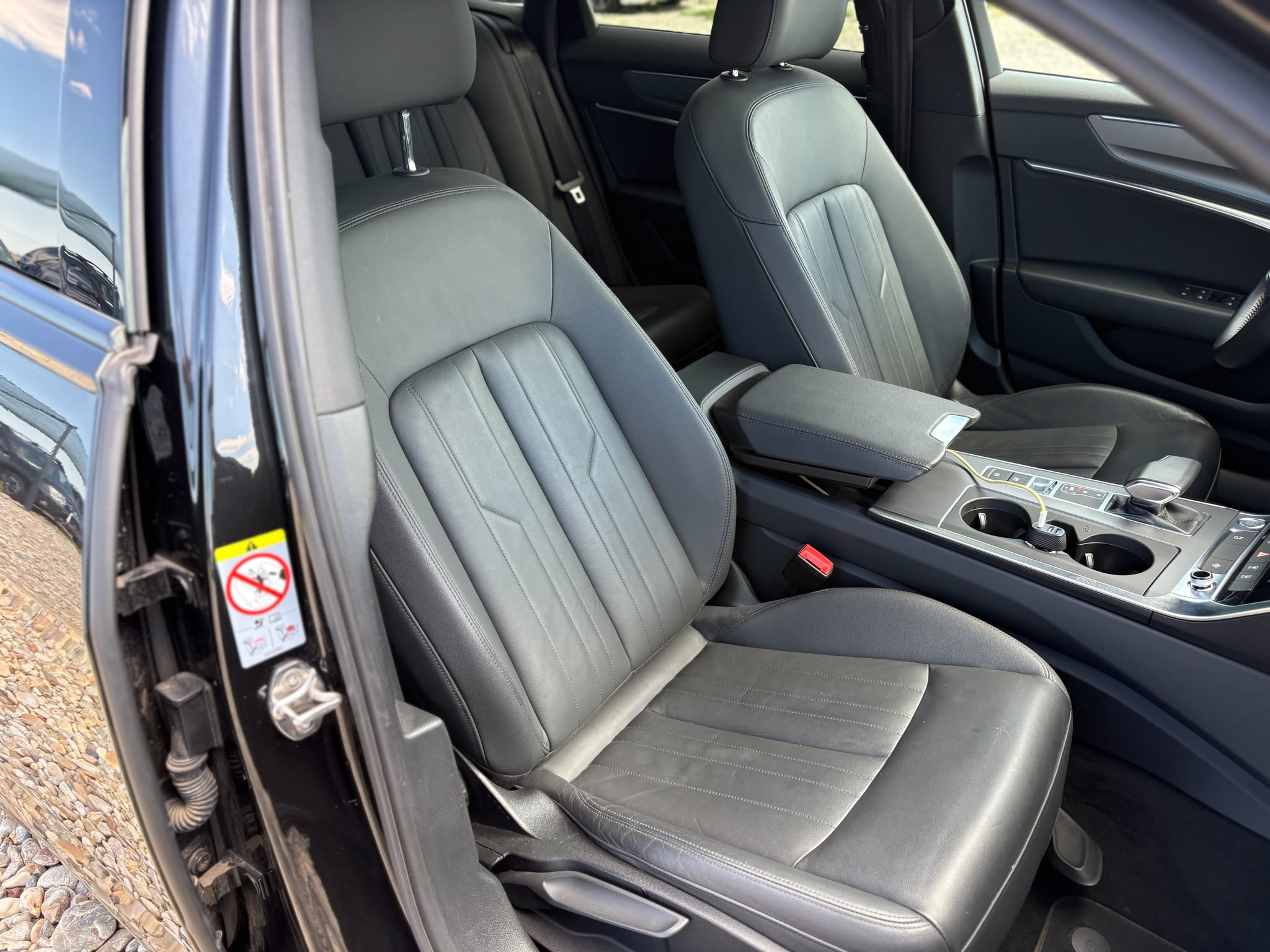 foto Audi A6 55 TFSi e Quattro Plug-in Hybrid