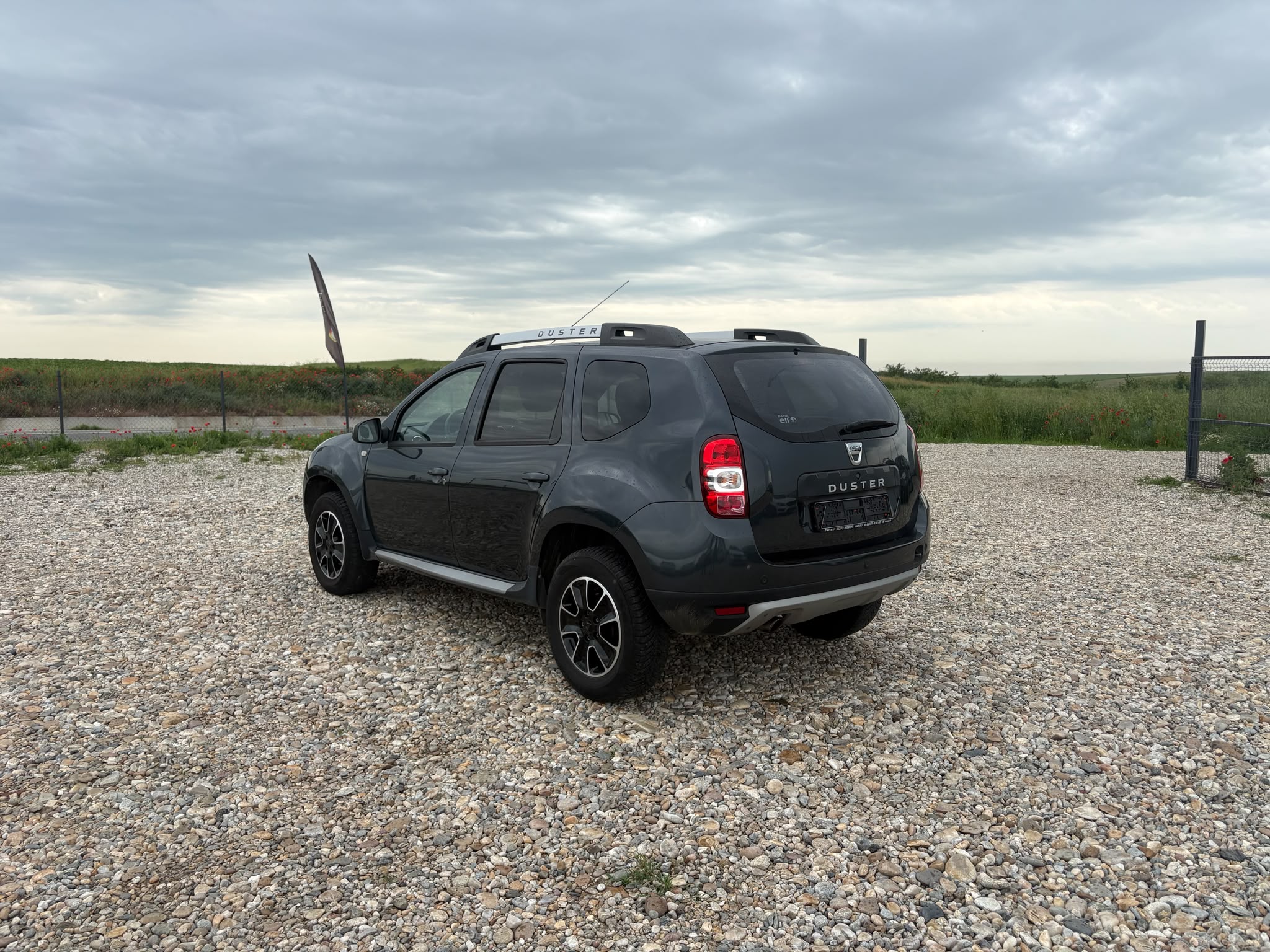 foto Dacia Duster 1.2 TCe Benzină 4x2